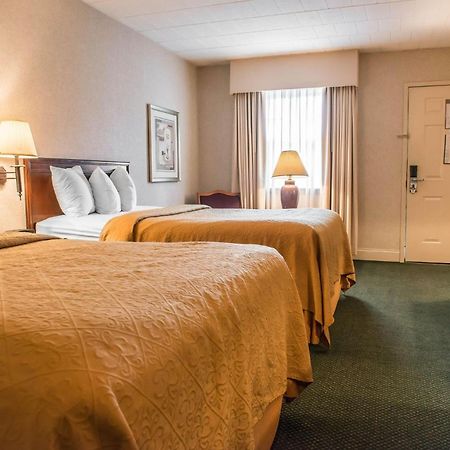 Quality Inn Pittsburgh Airport Oakdale Екстериор снимка