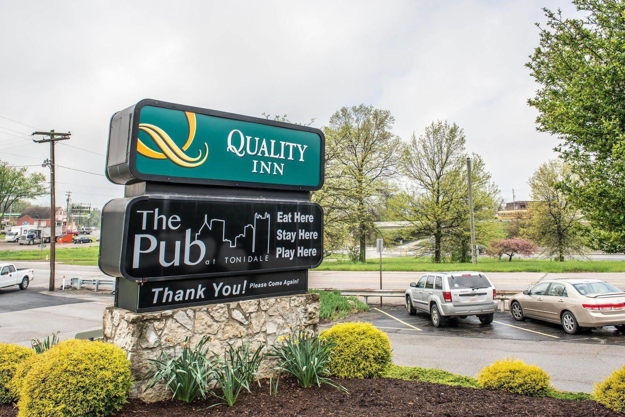 Quality Inn Pittsburgh Airport Oakdale Екстериор снимка